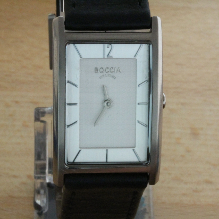 Boccia Titan Quarz Damenuhr mit Lederband